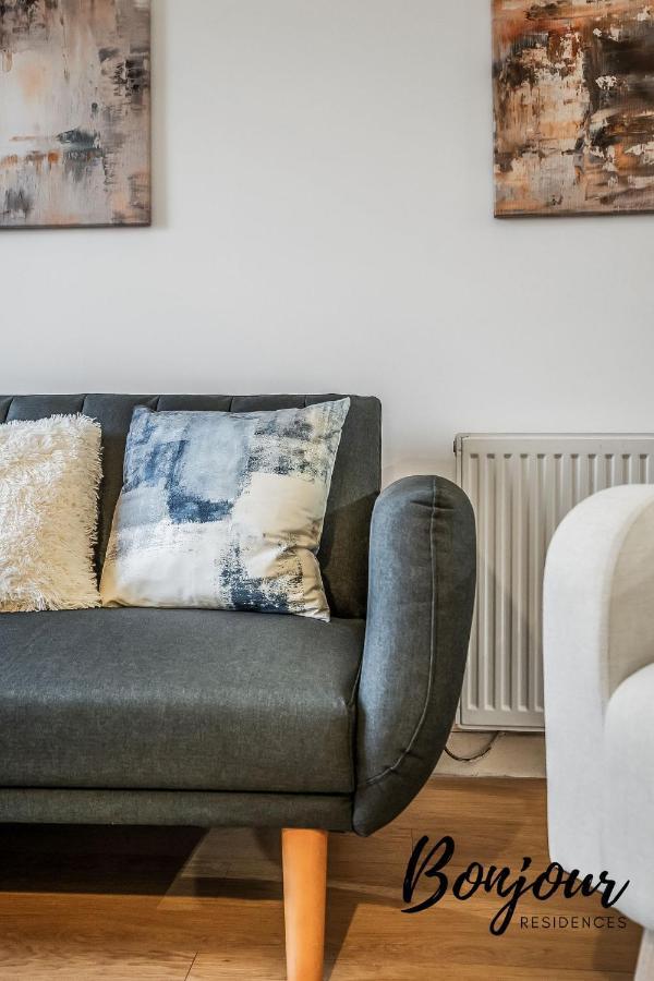 Cosy Grassmarket 2Br-1Ba - Newly Decorated! By Bonjour Residences Edinburgh Luaran gambar