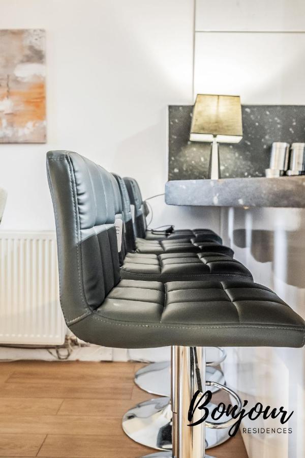 Cosy Grassmarket 2Br-1Ba - Newly Decorated! By Bonjour Residences Edinburgh Luaran gambar