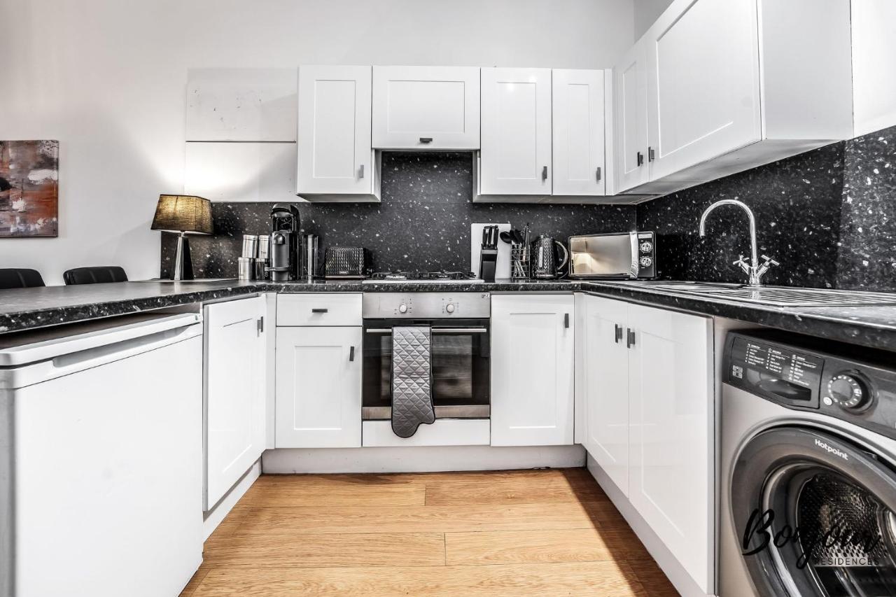 Cosy Grassmarket 2Br-1Ba - Newly Decorated! By Bonjour Residences Edinburgh Luaran gambar