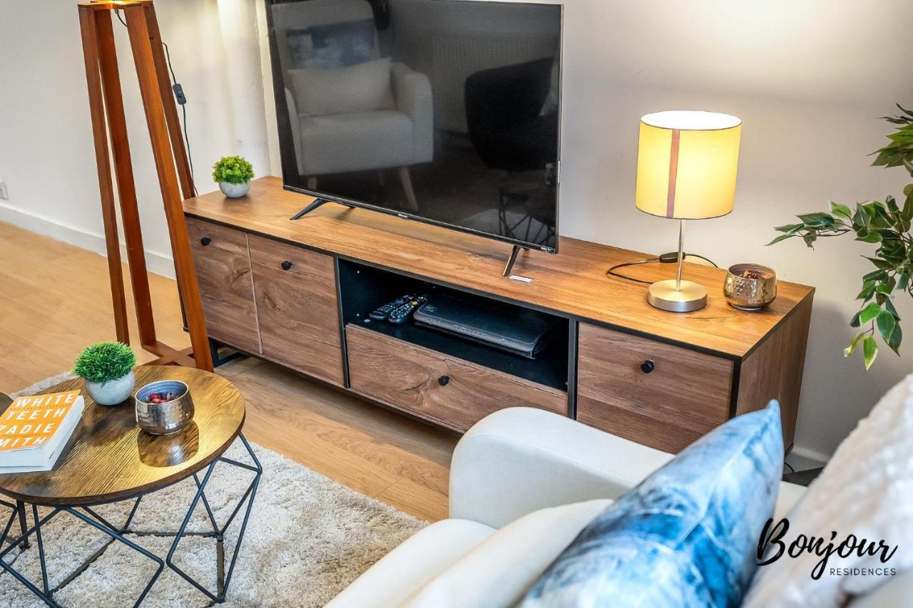 Cosy Grassmarket 2Br-1Ba - Newly Decorated! By Bonjour Residences Edinburgh Luaran gambar