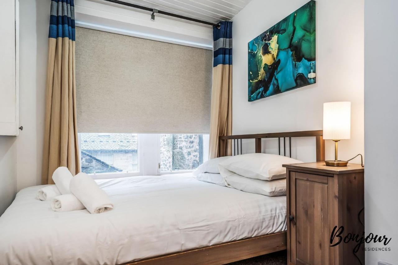 Cosy Grassmarket 2Br-1Ba - Newly Decorated! By Bonjour Residences Edinburgh Luaran gambar