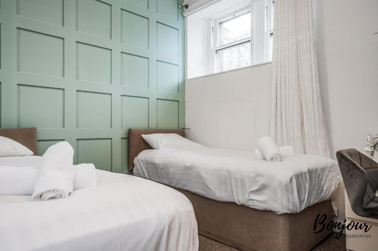 Cosy Grassmarket 2Br-1Ba - Newly Decorated! By Bonjour Residences Edinburgh Luaran gambar